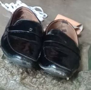 Meet your Posher, Akash